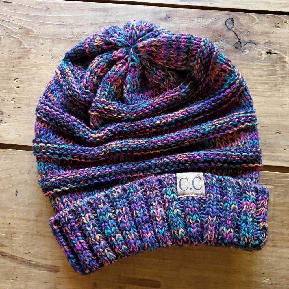 C. C Women’s Cable Knit Colorful Beanie - Picture 15 of 15